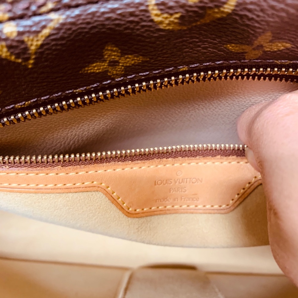 Louis Vuitton Luco - Picture 8 of 8
